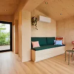 Camping Tetris Tiny House 's-Hertogenbosch (Den Bosch)