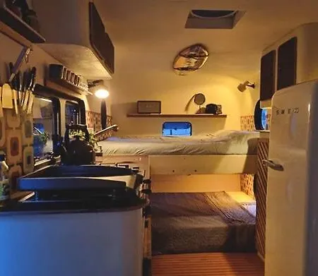 Stadscamping Overboord Campsite