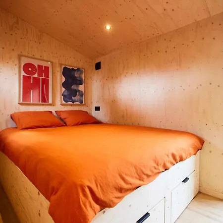 Campsite Stadscamping Overboord *