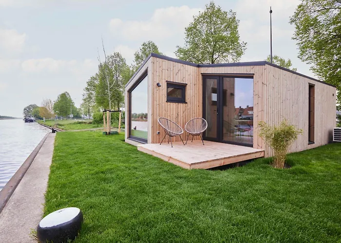 Camping Stadscamping Overboord