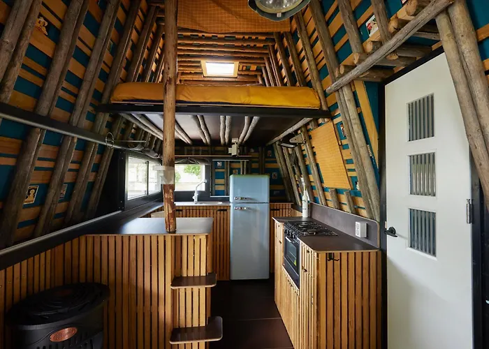 Tetris Tiny House Campsite *