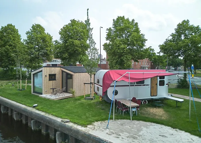 Tetris Tiny House * 's-Hertogenbosch (Den Bosch)