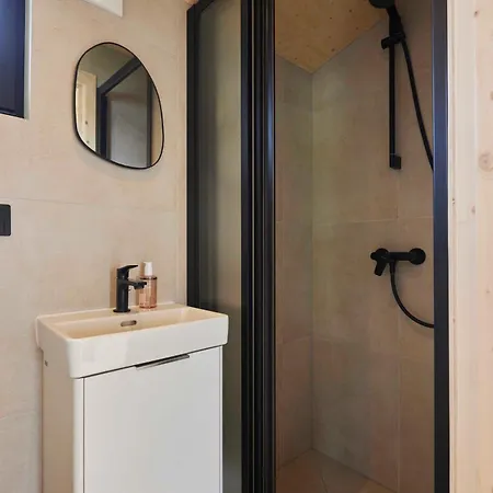 Tetris Tiny House Кемпинг